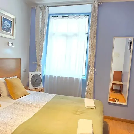 Baixasuites Bed and Breakfast
