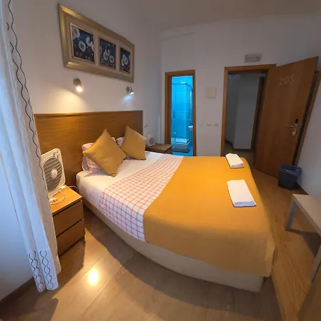 Bed and Breakfast Baixasuites Lisboa