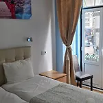 Baixasuites 3*