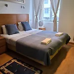 Baixasuites Bed & Breakfast
