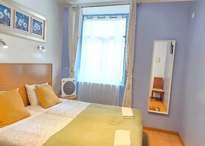 Baixasuites Bed & Breakfast