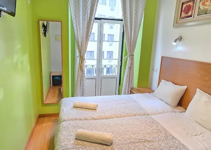 Baixasuites Bed & Breakfast 3*