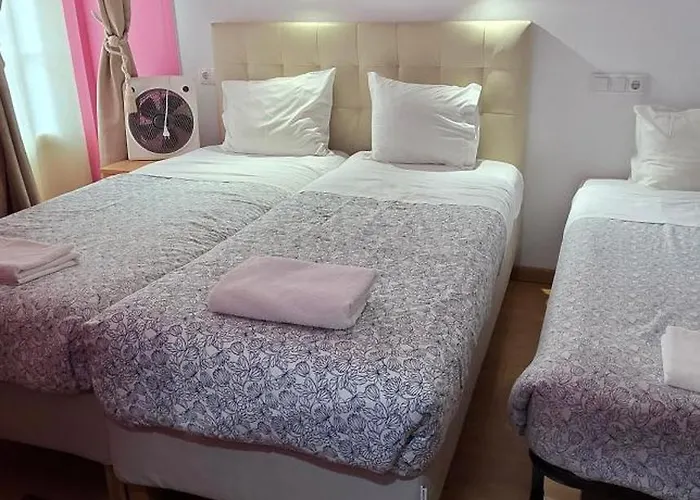 Baixasuites Bed & Breakfast Lisbon