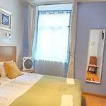 Baixasuites Bed & Breakfast
